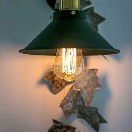 The End Place 페이틀리브리지