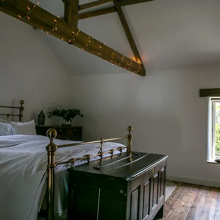 度假居 The End Place *